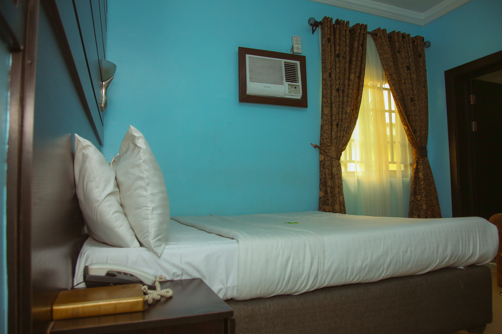 Greenhousesuite Super Royal Rooms